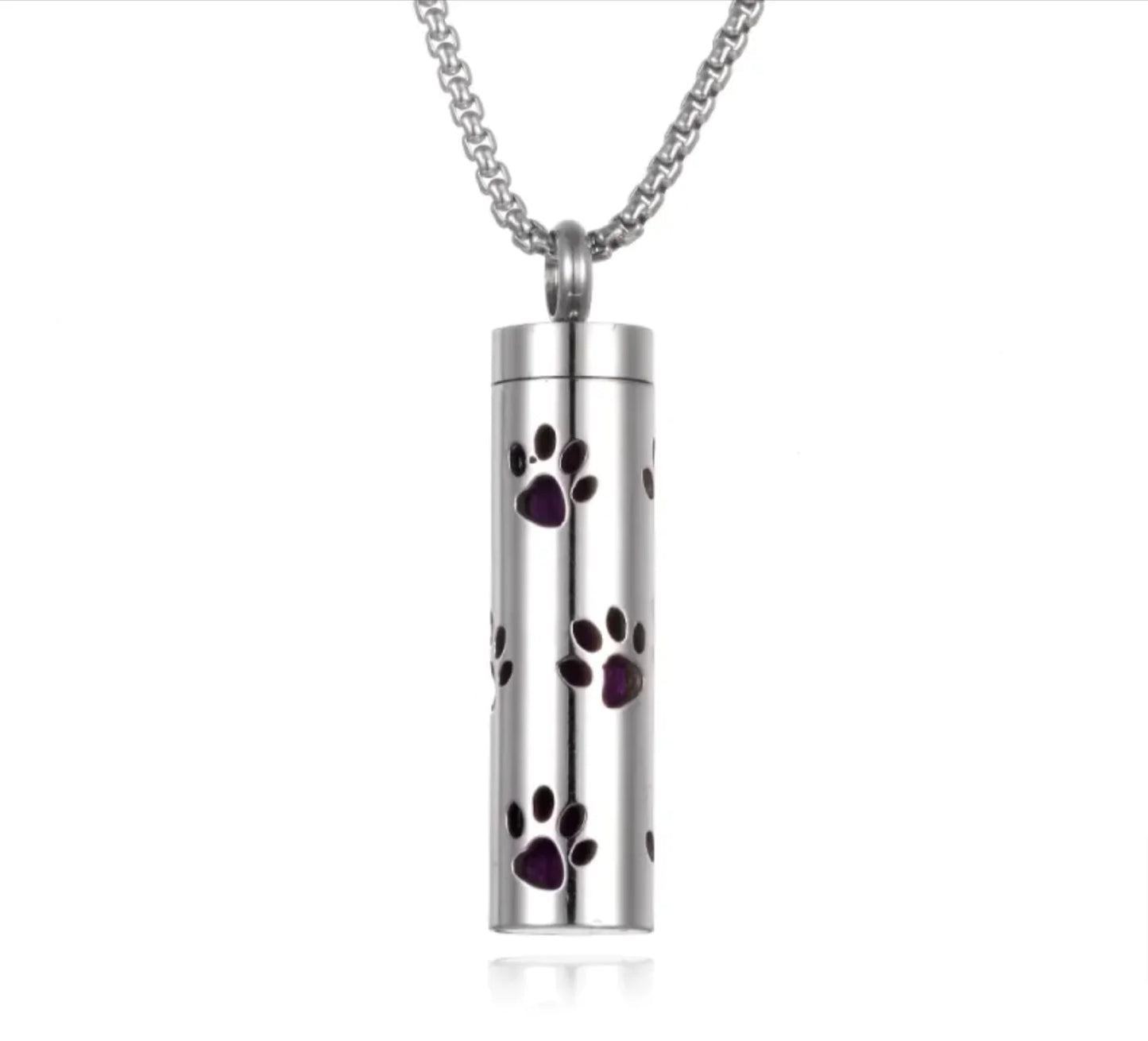 Aroma Elegance: Stainless Steel Essential Oil Diffuser Necklace